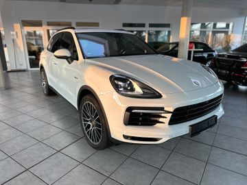 Porsche Cayenne - 3