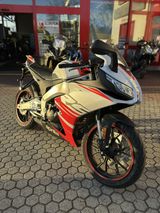 Aprilia RS 125*MY25 * 125*ABS**15 PS*LED*Traktionskontr. - APRILIA RS 2T 125