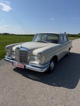Mercedes-Benz 220 w111 Große Heckflosse - Mercedes-Benz: Limousine, W111