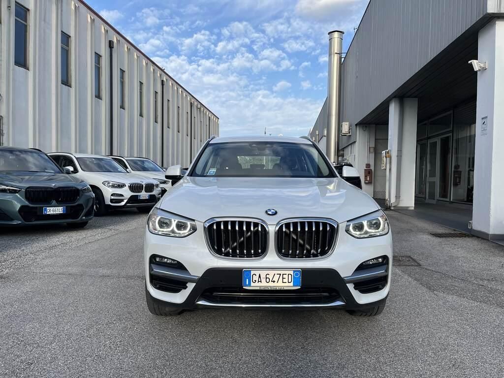 BMW X3 30 e Luxury xDrive Steptronic imagem 3
