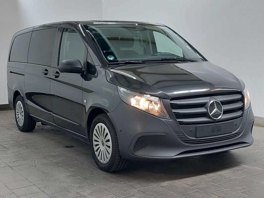 Image of Mercedes-Benz Vito