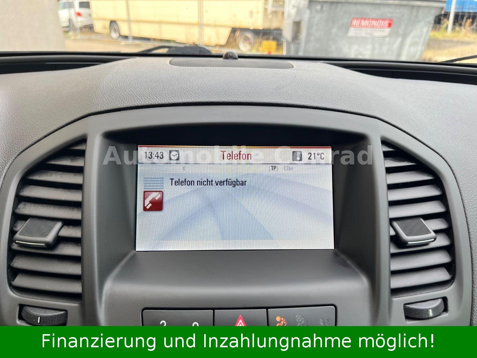 Opel Insignia 2013 — photo 25