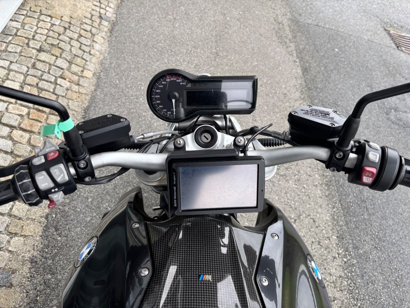 Fahrzeugabbildung BMW R 1200 R