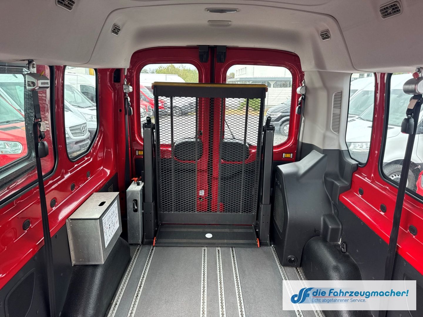 Fahrzeugabbildung Ford Transit Kombi 350 L3 Trend 2.2 TDCi DPF *2251 *K