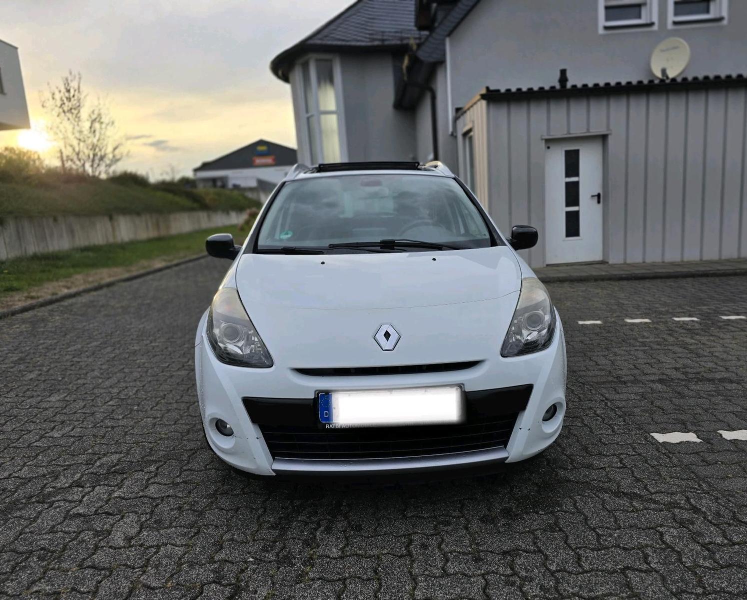 Renault Clio 2010 — photo 5