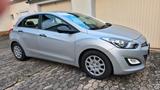 Hyundai i30 Europe TÜV mai 2027 - Hyundai Accent Benziner Gebrauchtwagen
