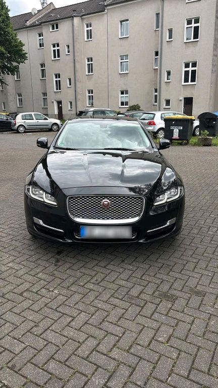 Image of Jaguar XF