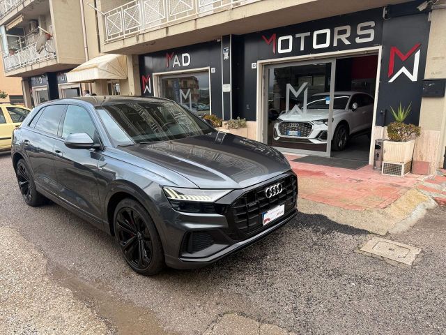 AUDI Audi Q8 50 TDI 286 CV quattro S-line