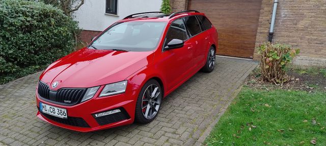 Skoda Octavia 2.0 TSI DSG RS60 Combi RS60