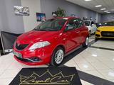 Lancia Ypsilon 1.2 69 CV 5 porte Silver - rote Lancia Ypsilon