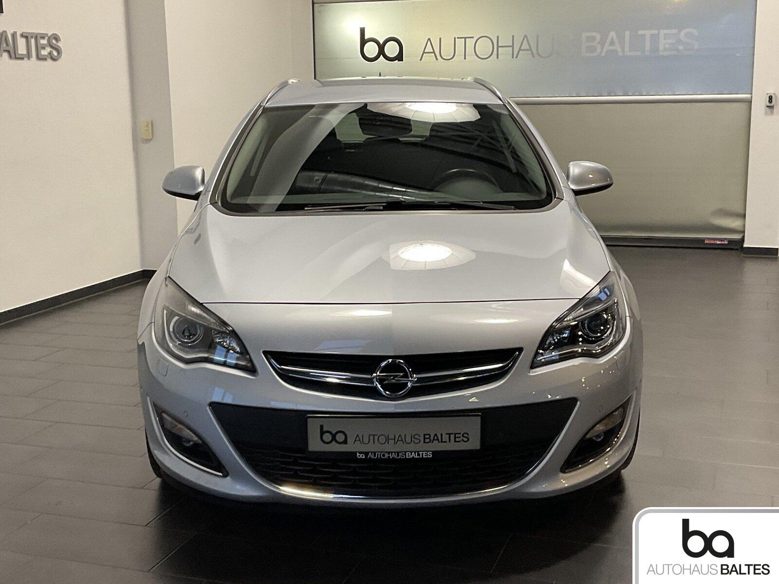 Opel Astra ST 1.6 Turbo Exklusiv BiXen/Navi/Tempo/Kam