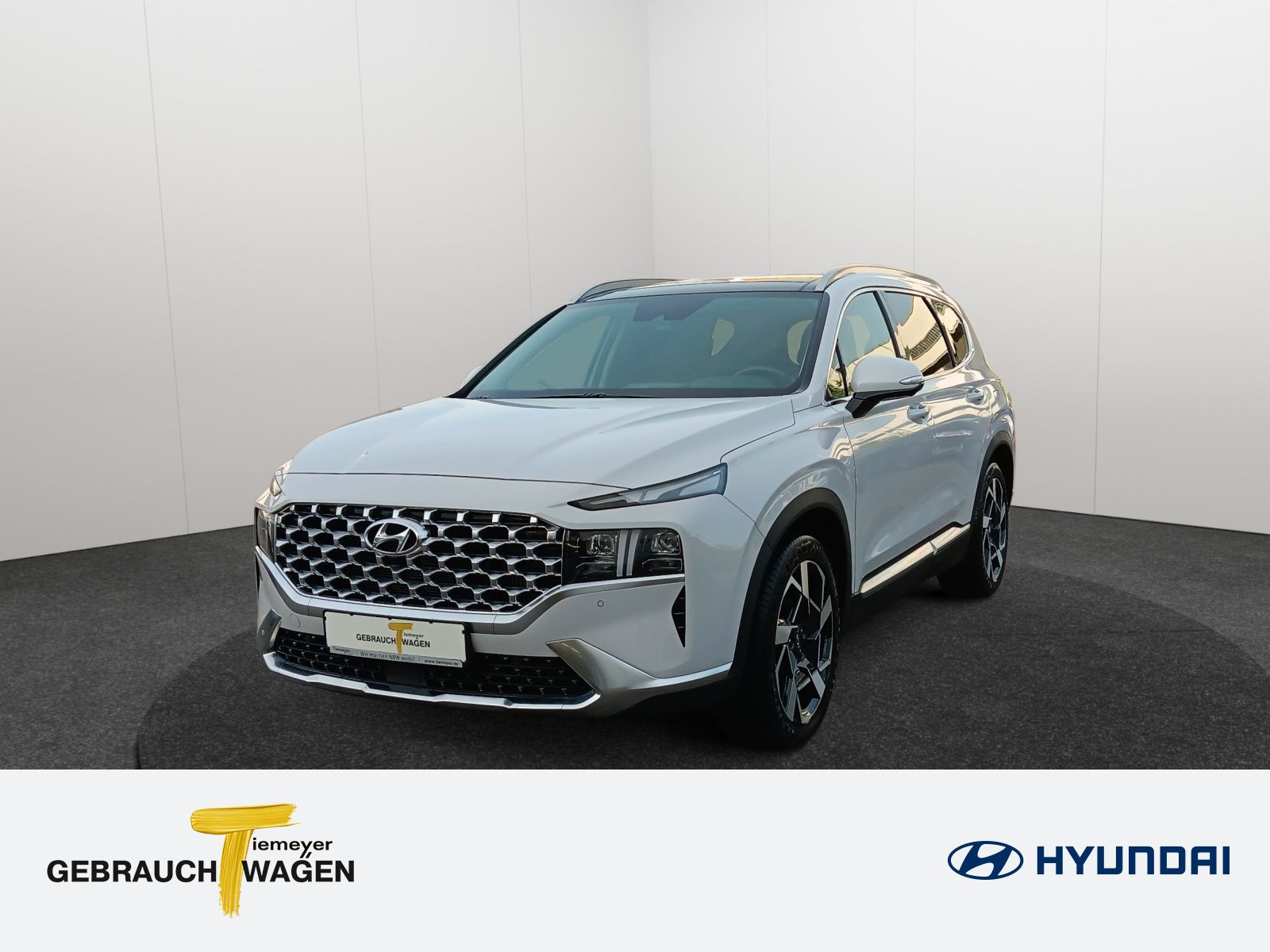 Hyundai Santa 2022