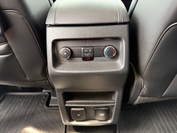 Ford Galaxy 2.0D AWD Titanium 360 Kamera SHZ AHK 7S