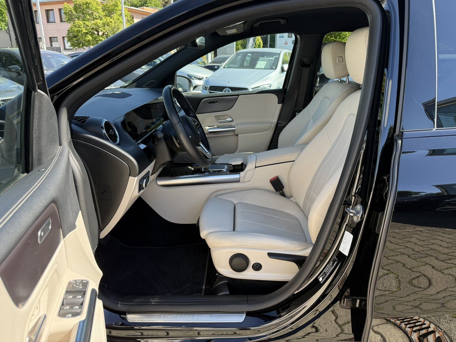 Fahrzeugabbildung Mercedes-Benz B 200 Progressive KAMERA*MULTIBEAM*NIGHT-PAKET*
