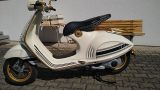 Vespa 946 Dior