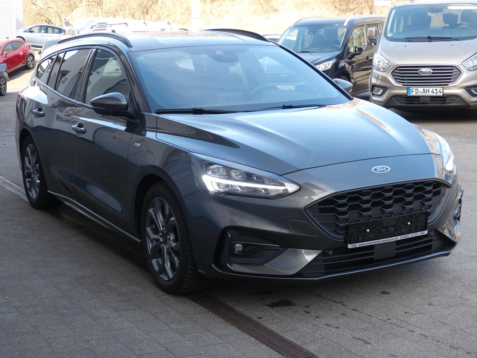Ford Focus Turnier ST-Line X*AHK*