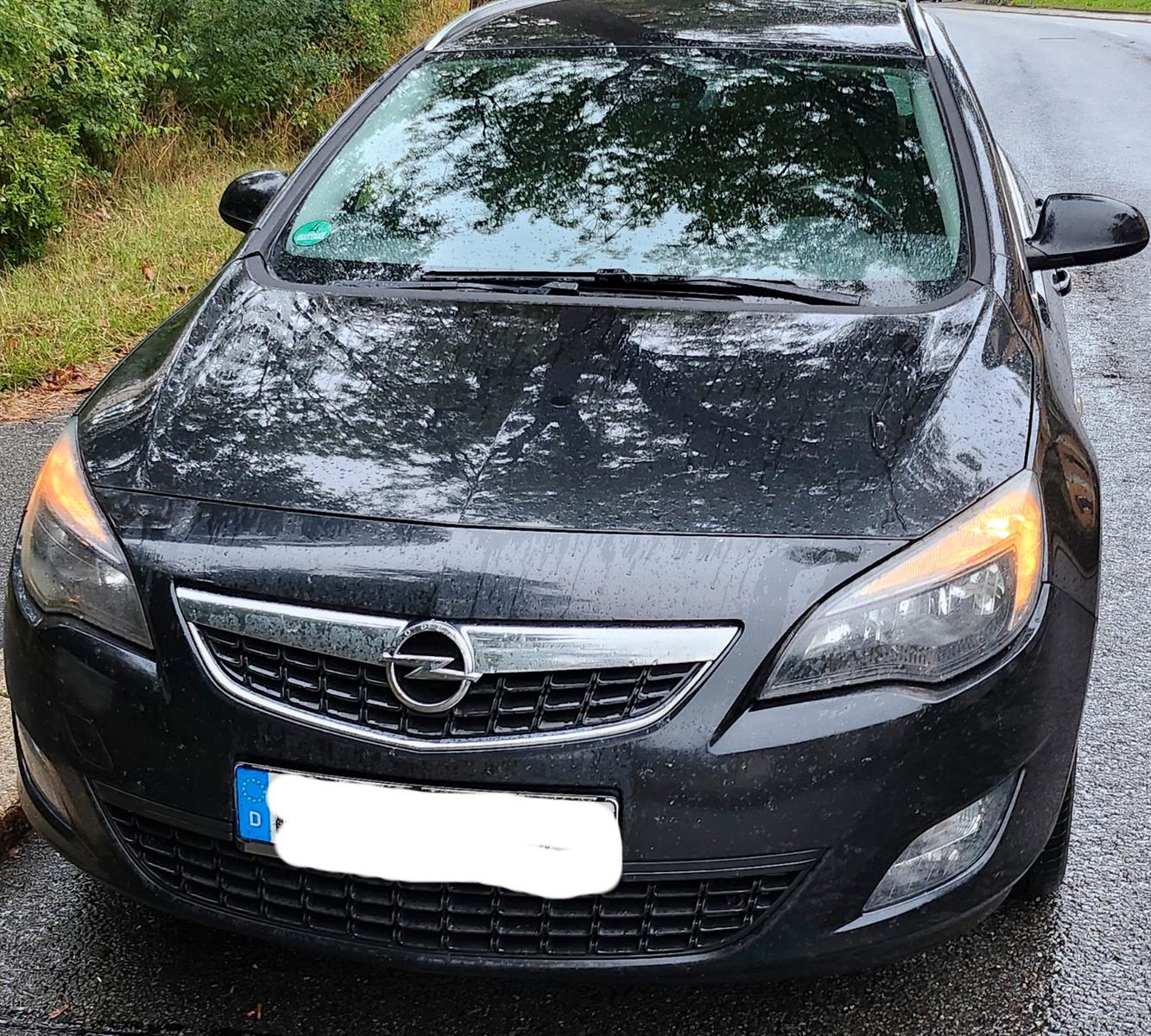 Opel Astra, 2012