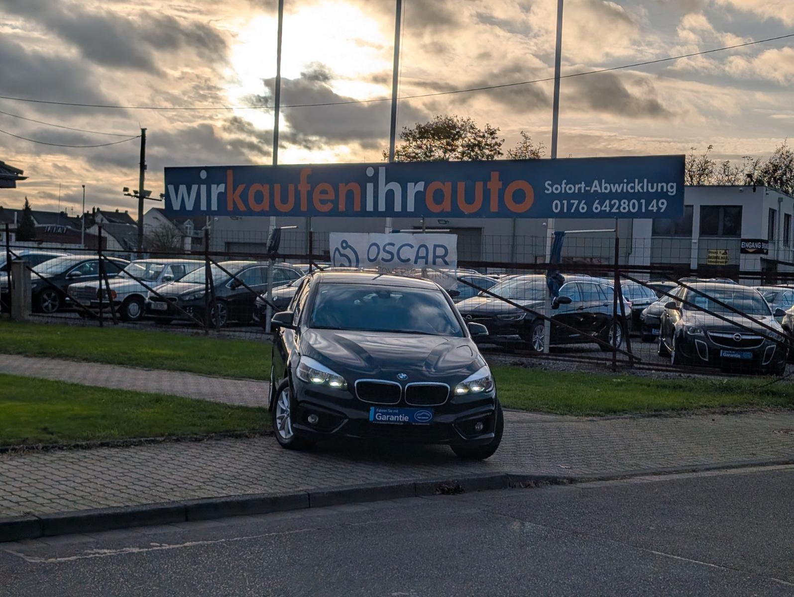 BMW 218 Baureihe 2 Active Tourer 218 i Advantage*PDC