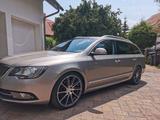 Skoda Superb 2.0 TDI 125kW G tec DSG Elegance Comb... - Skoda Superb mit Diesel-Antrieb: Beige