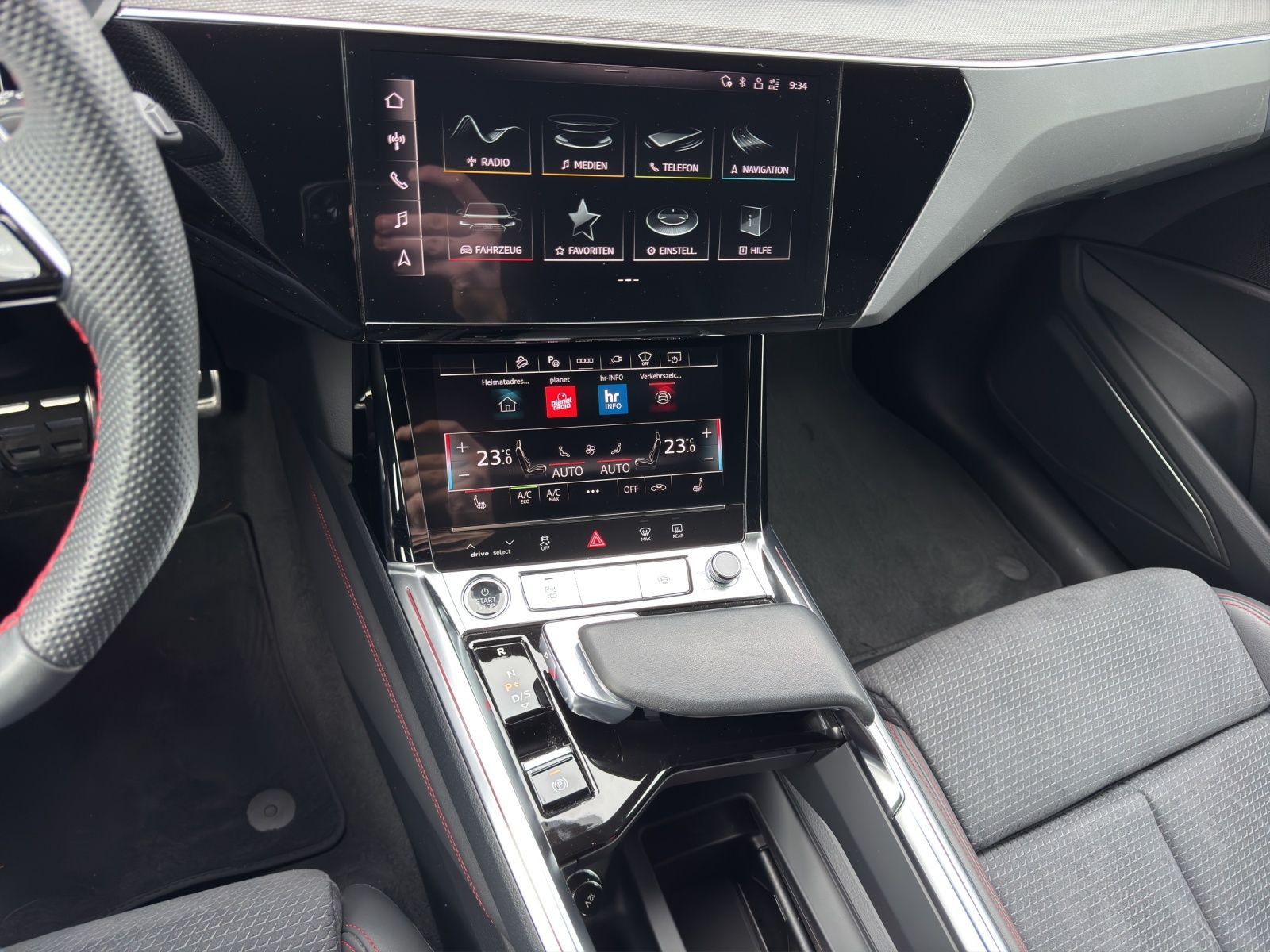 Audi Q8 e-tron - Bild 12