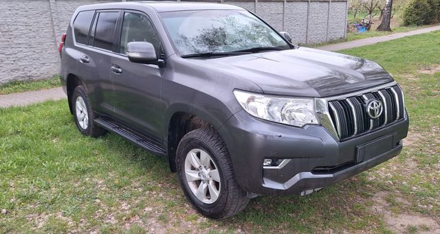 Toyota Land Cruiser 2.8 D-4D Comfort