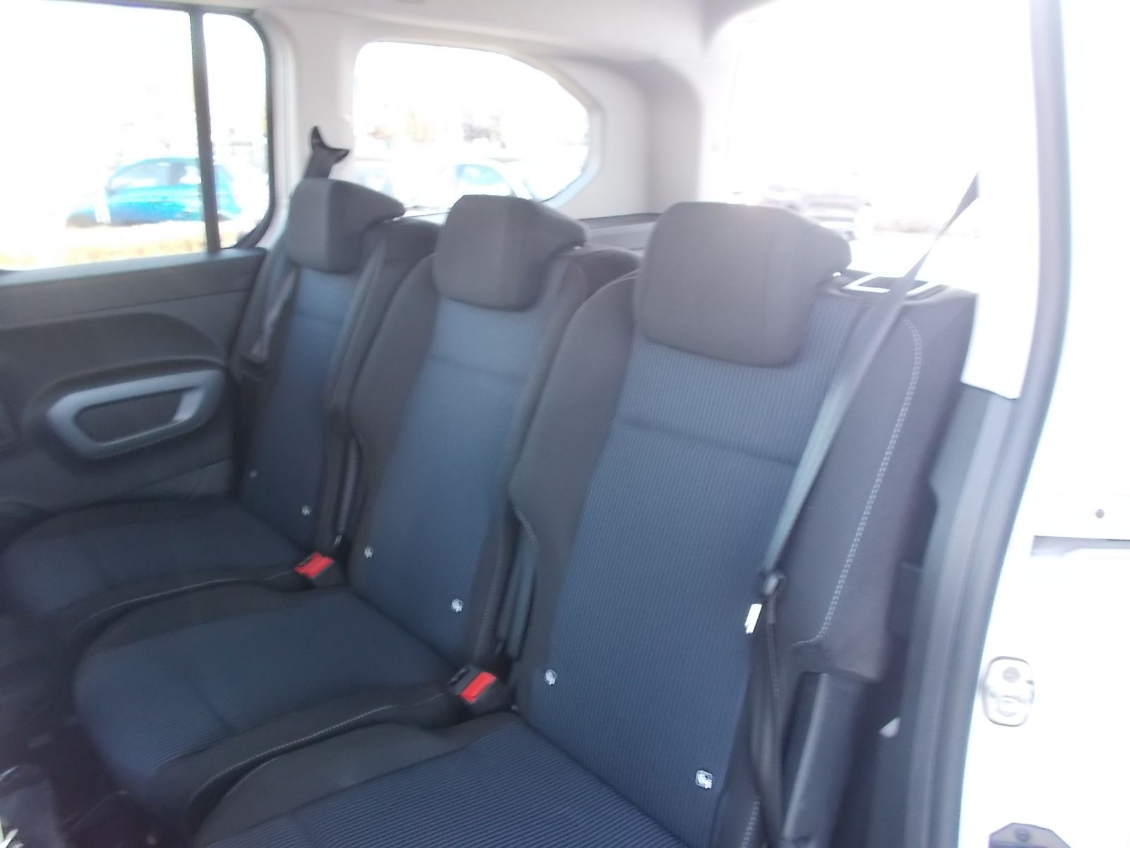 Fahrzeugabbildung Fiat Doblo 1.5 130 PS L2 Automatik AMF ROLLSTUHL