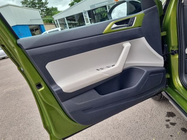 Taigo 1.0 TSI OPF DSG Style