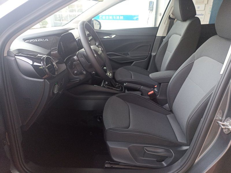 Fahrzeugansicht 8 Fahrzeugabbildung SKODA Fabia 1.0 TSI Selection DSG ACC+SMART-LINK+PDC+