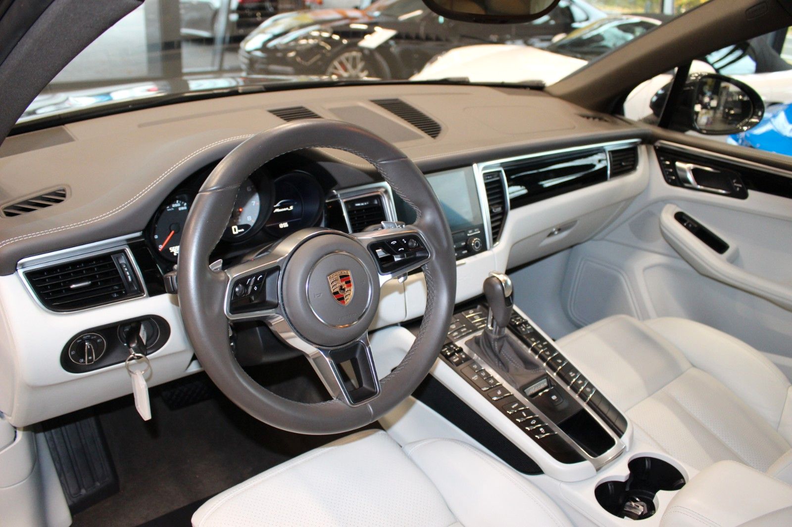 Fahrzeugabbildung Porsche Macan S *Kamera*PNRM*2.Hand