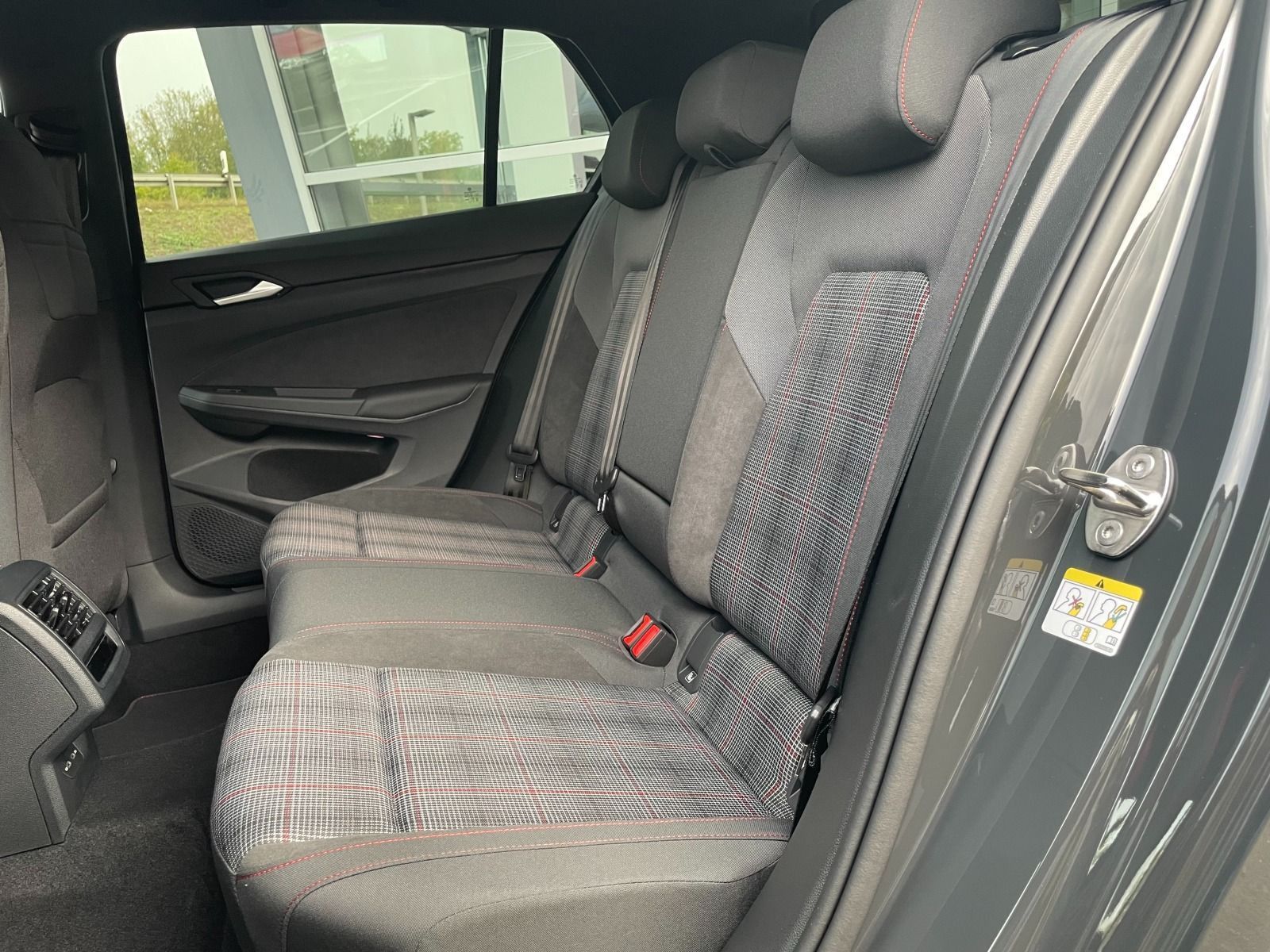 Volkswagen Golf - Bild 10
