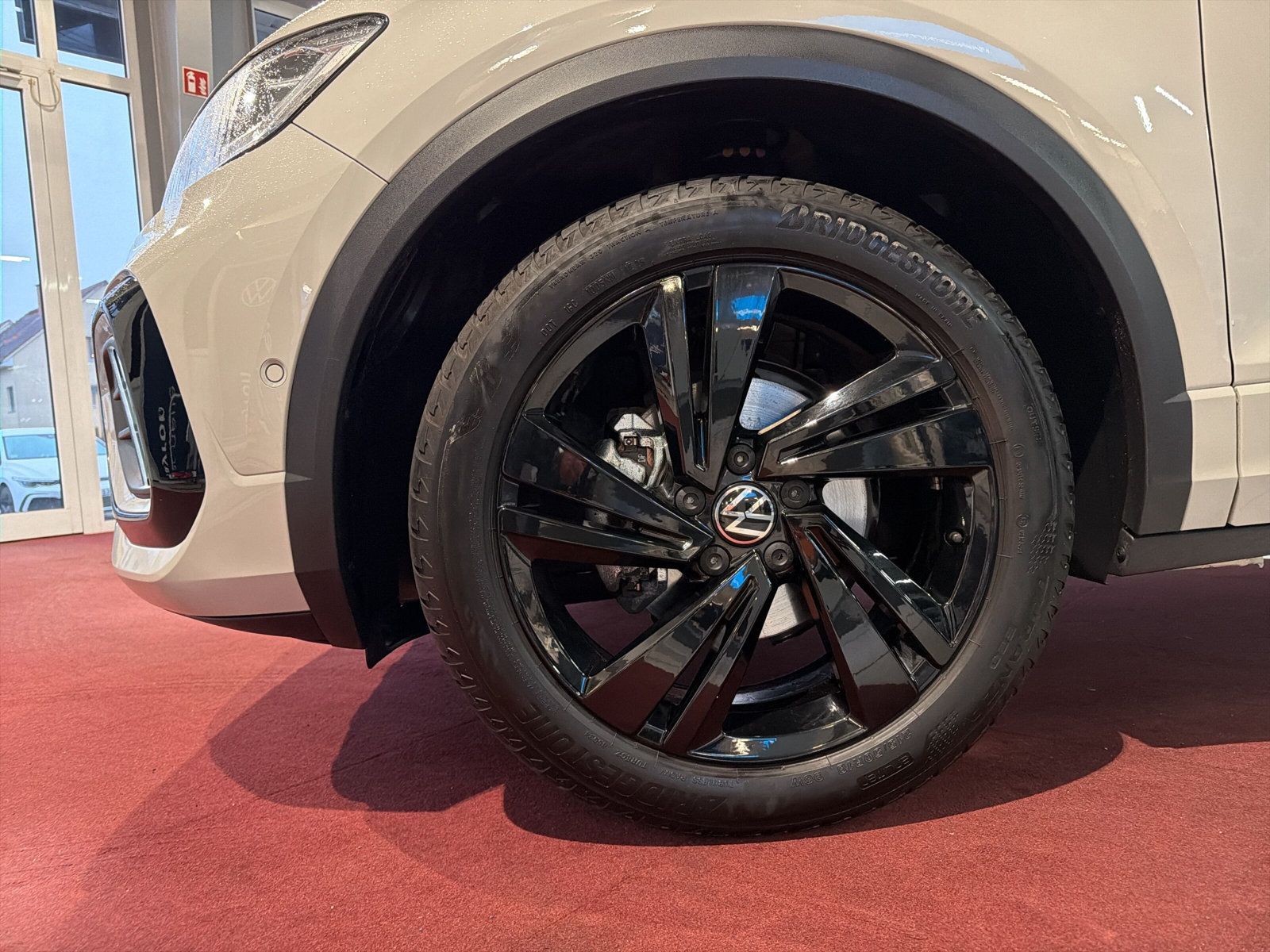 T-Roc R-Line TSi Navi AZV Black Style LED