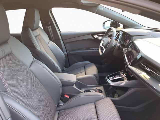 Q4 e-tron 45 QUATTRO S LINE AHK+KAMERA+AR HUD+WP