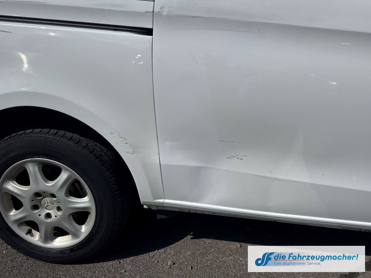 Fahrzeugabbildung Mercedes-Benz Vito Kasten 111 CDI FWD lang Rückfahrkam.*EXPORT