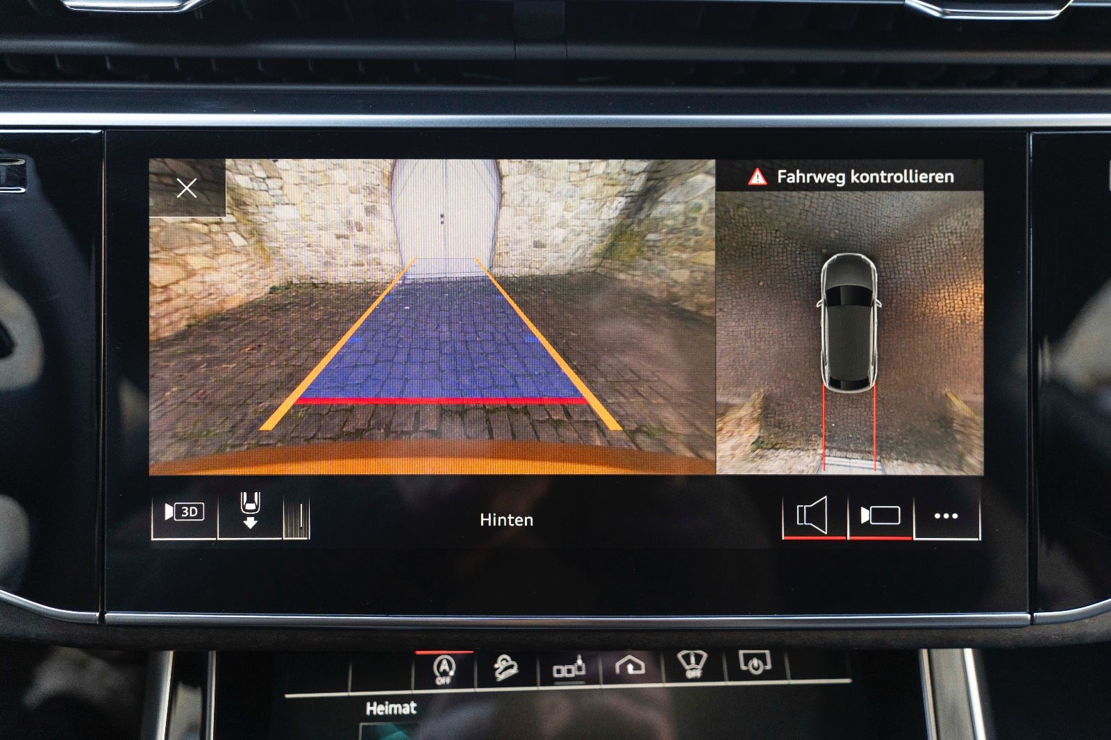 Fahrzeugabbildung Audi Q8 55 TFSI quattro S-LINE 360° B&O LED MASSAGE