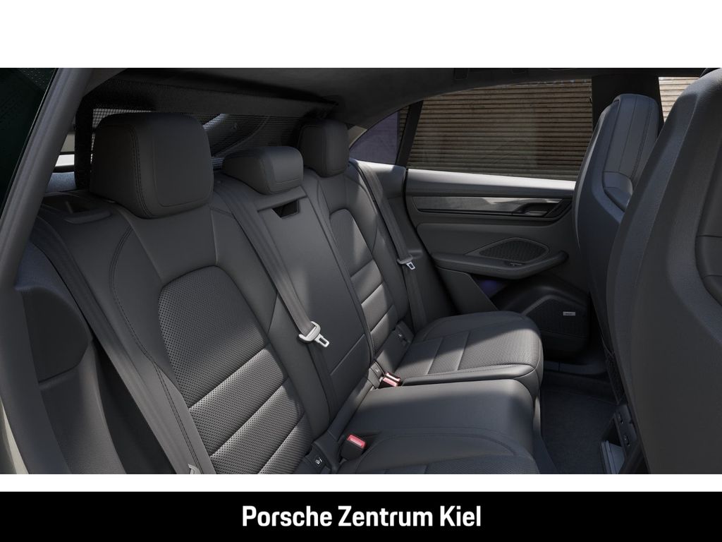 PORSCHE Macan 2024