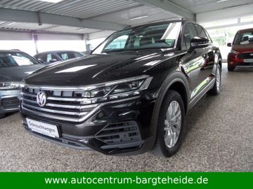 Volkswagen Touareg - 2