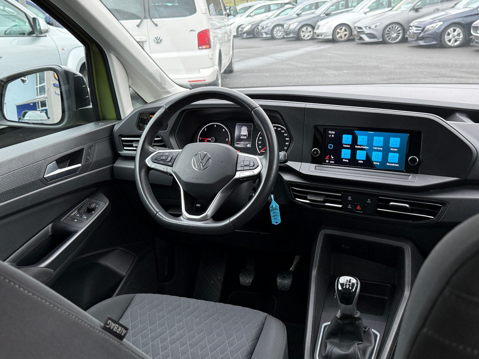 Fahrzeugabbildung Volkswagen Caddy Life 2.0 TDI ACC DAB PDC SHZ Winterpaket