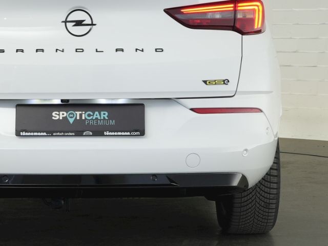 Grandland GSe PHEV 4X4 AUTOMATIK+AHK+NAVI+360 GR