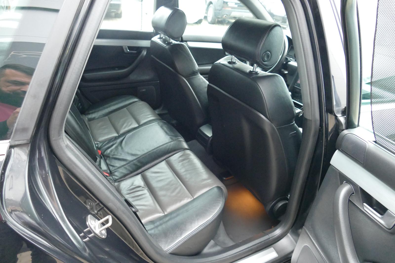 Audi Quattro 2005 — photo 11