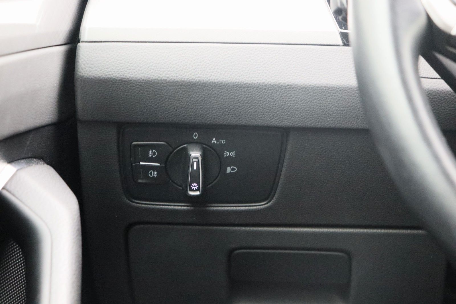Fahrzeugabbildung Volkswagen Passat Variant 2.0 TDI Business