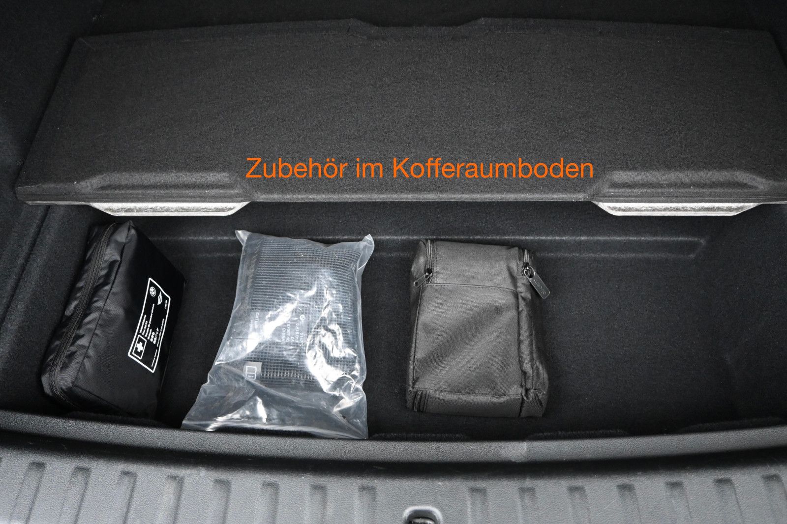 Fahrzeugabbildung BMW X1 xDrive23d M-Sport °ACC°AHK°HARMAN°LENKR.HEIZ°