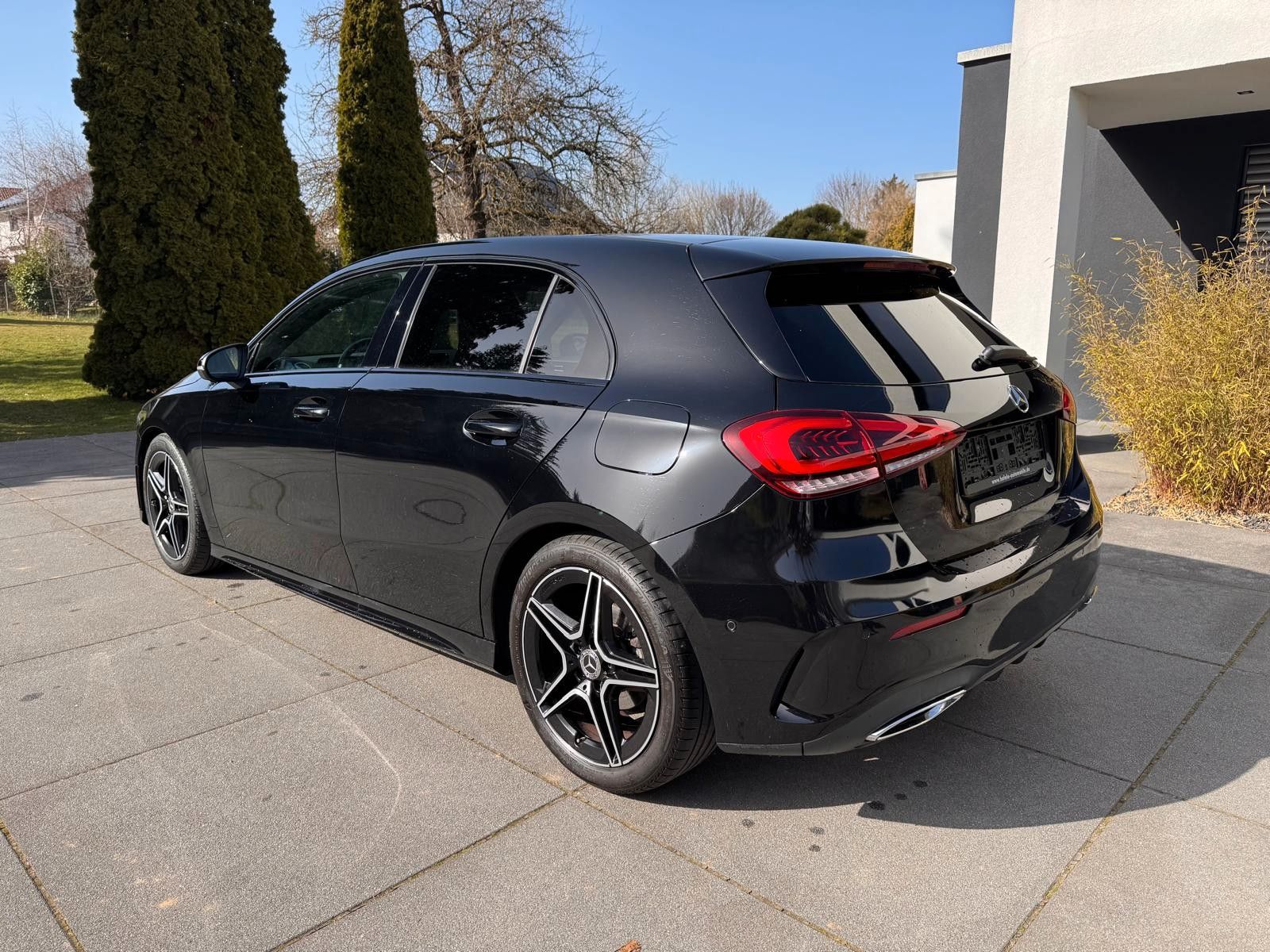 Mercedes-Benz A 180 AMG CAM TEMPO AMBIENTE NAVI foto 4