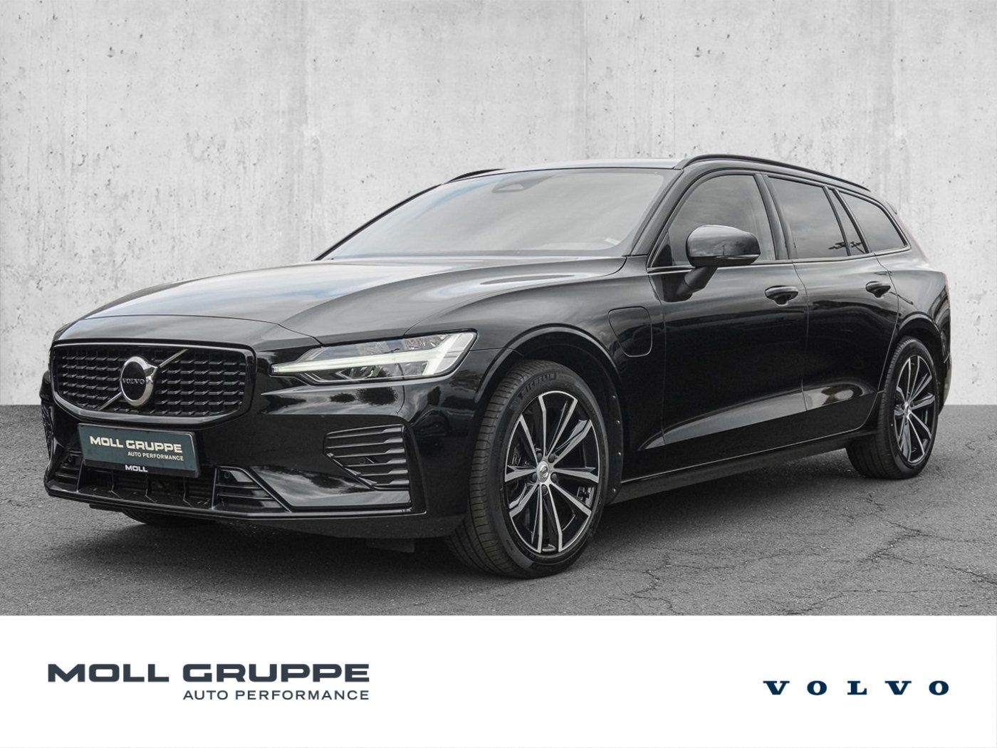 Volvo V60 T6 AWD Plus Dark Plug-in Hybrid PANO AHK H&K