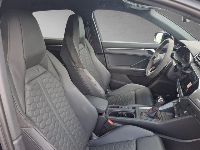 Fahrzeugabbildung Audi RS Q3 quattro S tronic HD-Matrix Navi ACC AHK Le