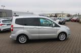 Ford Tourneo Courier Titanium - Ford Tourneo Courier mit Anhängerkupplung