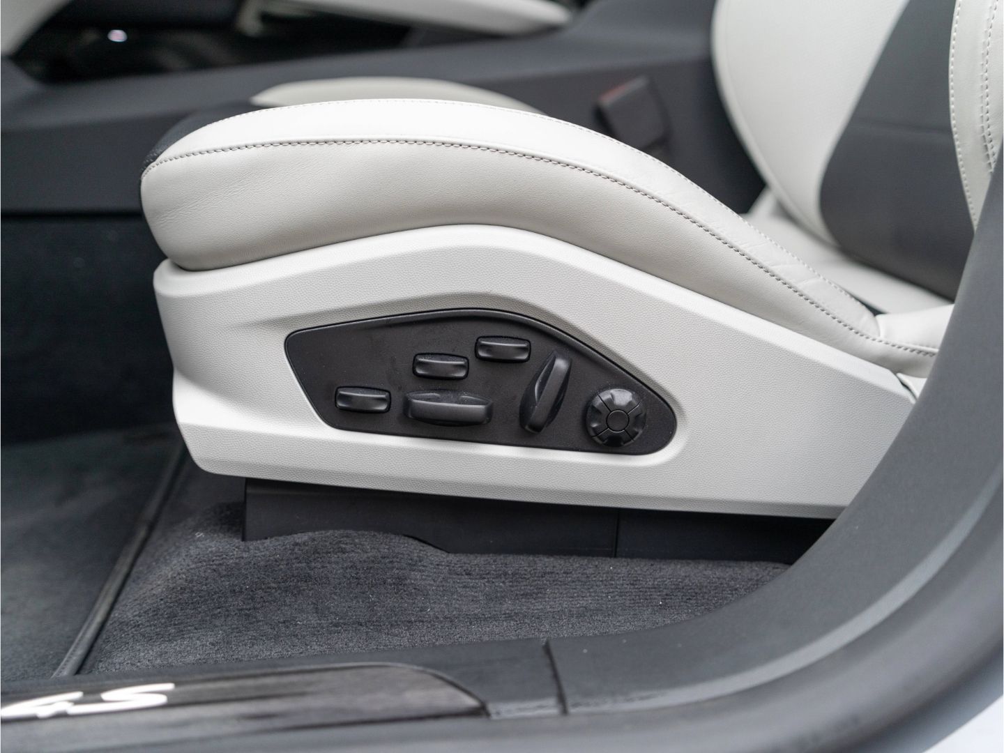 Porsche Macan - Bild 31