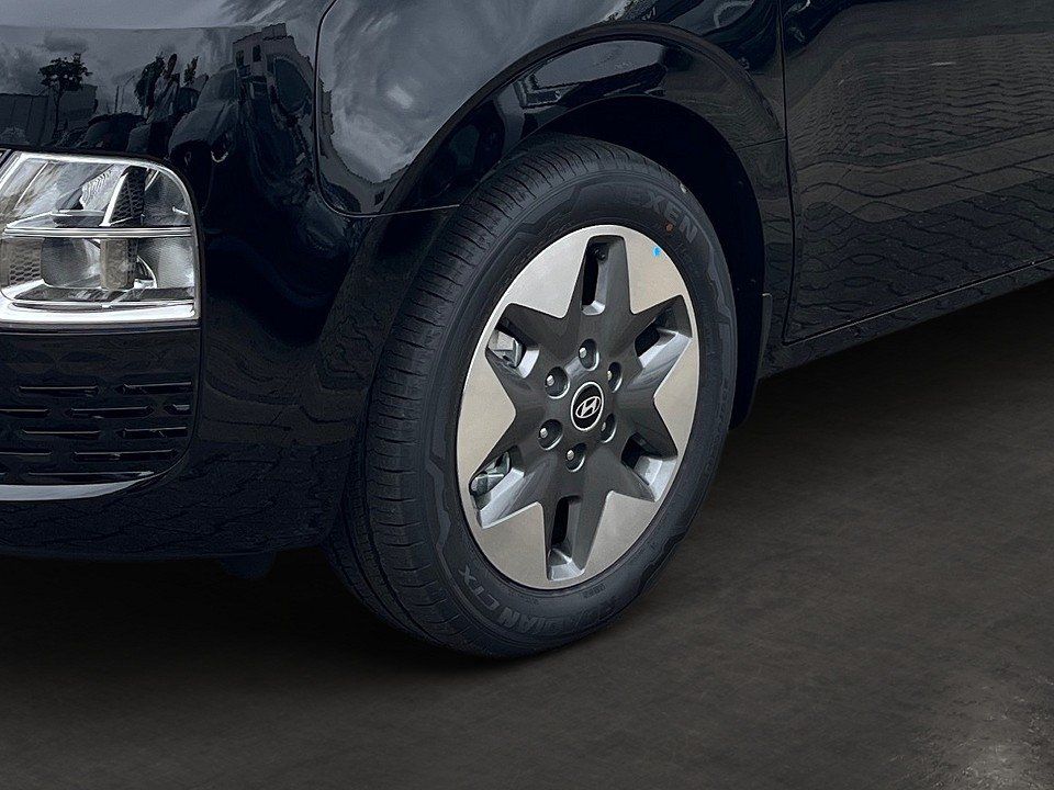 Fahrzeugabbildung Hyundai STARIA Hybrid 9-Sitzer Prime