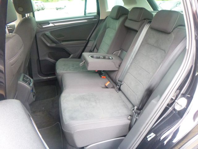 Fahrzeugabbildung Volkswagen Tiguan 2,0 TDI Life >AUT/AHK/NAV/LED/SHZ<