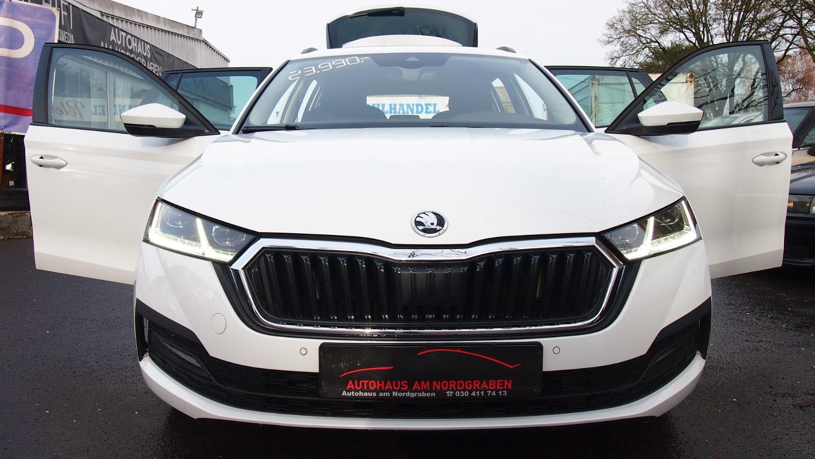 Skoda Octavia Combi Tour DSG NEU ZUSTAND !!!