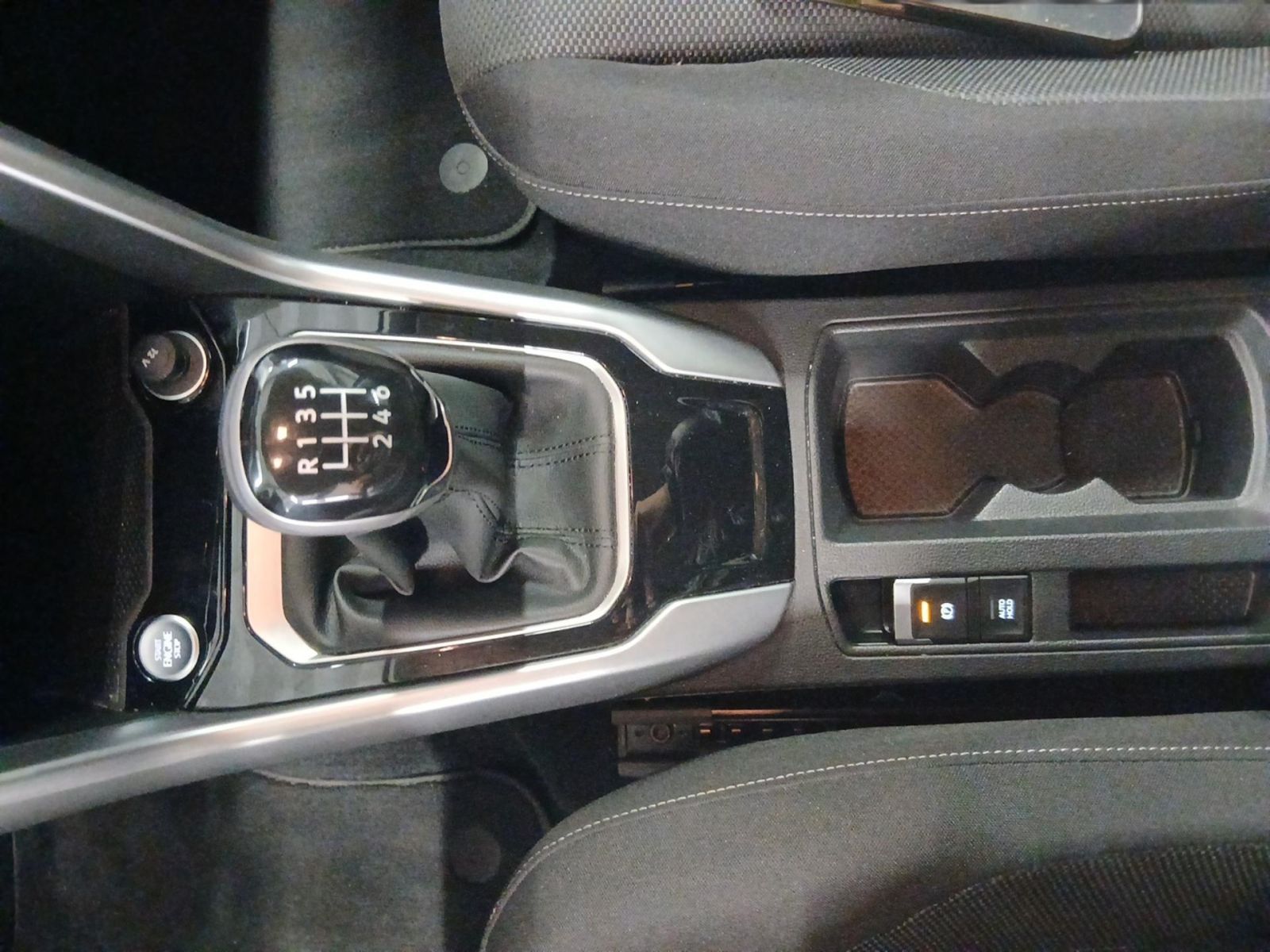 Volkswagen T-Roc - Bild 16